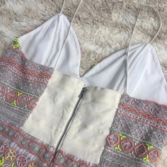 Alice + Olivia Beaded Amina Dress - Picture 6 of 16